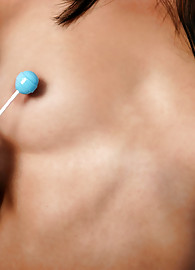 Elizabeth Mincini Photo 4