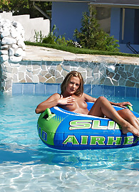 Christel Starr Photo 3