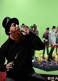 Monique Alexander Photo 9