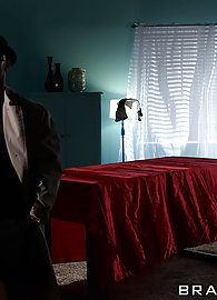 Katie St. Ives Photo 8