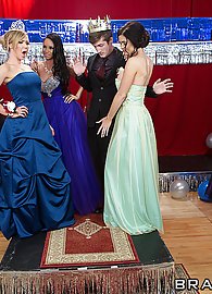 Kendall Karson Photo 9