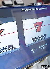 Stevie Shae Photo 11