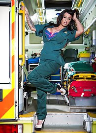 Kerry Louise Photo 2