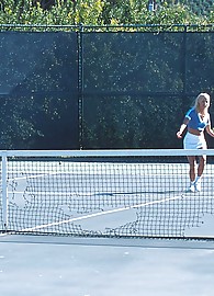 Jeanie Rivers Photo 1