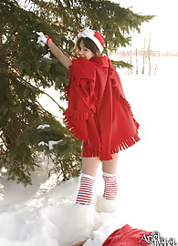 Ariel Rebel Photo 12