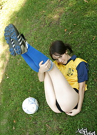 Ariel Rebel Photo 12