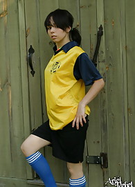 Ariel Rebel Photo 13