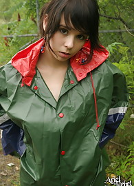 Ariel Rebel Photo 3