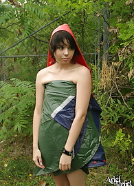 Ariel Rebel Photo 11