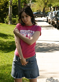 Ariel Rebel Photo 13