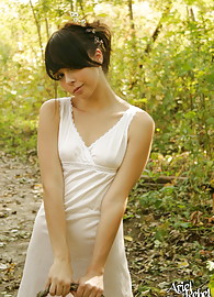 Ariel Rebel Photo 3
