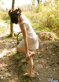 Ariel Rebel Photo 10