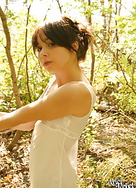 Ariel Rebel Photo 14