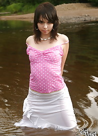 Ariel Rebel Photo 3