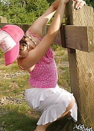 Ariel Rebel Photo 11