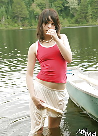 Ariel Rebel Photo 2