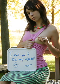 Ariel Rebel Photo 15