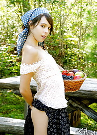 Ariel Rebel Photo 4