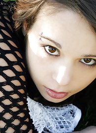 Ariel Rebel Photo 11