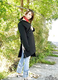 Ariel Rebel Photo 15