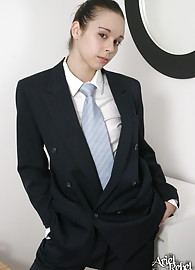 Ariel Rebel Photo 11