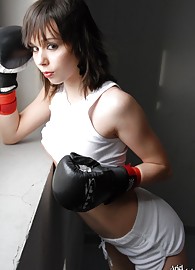 Ariel Rebel Photo 15