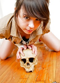 Ariel Rebel Photo 13