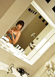 Ariel Rebel Photo 2