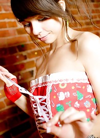 Ariel Rebel Photo 13