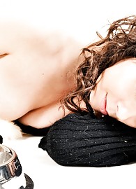 Ariel Rebel Photo 10