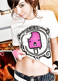 Ariel Rebel Photo 11