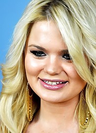 Alexis Ford Photo 10