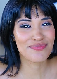 Morrigan Danu Photo 15