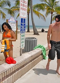 Kimberly Belle Photo 4