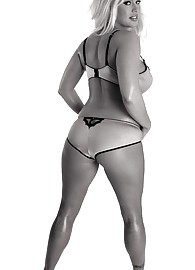 LaTasha Marzolla Photo 7