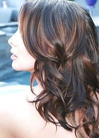 Brandy Robbins Photo 15