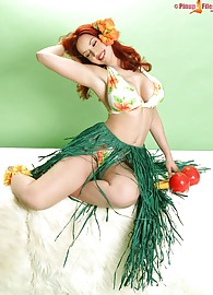 Bianca Beauchamp Photo 6