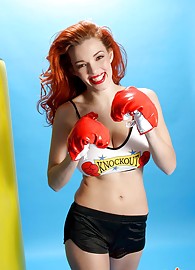 Danielle Riley Photo 4