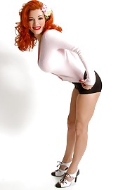 Danielle Riley Photo 2