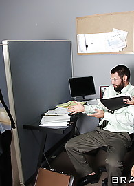 Sophia Lomeli Photo 8