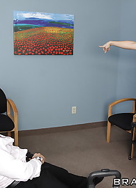 Chanel Preston Photo 9