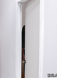 Kagney Linn Karter Photo 12