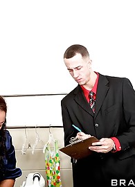 Memphis Monroe Photo 7