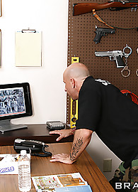 Diana Prince Photo 8