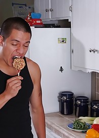 Alexis Golden Photo 7