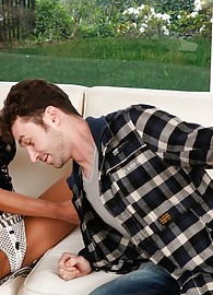 Klarisa Leone Photo 6