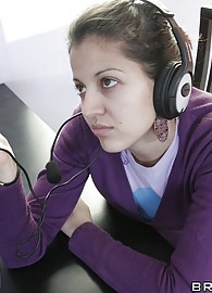 Angela Aspen Photo 8