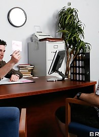 Kerry Louise Photo 4