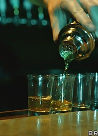 Rachel Starr Photo 9