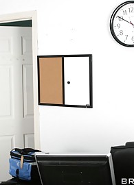 Angelina Valentine Photo 7